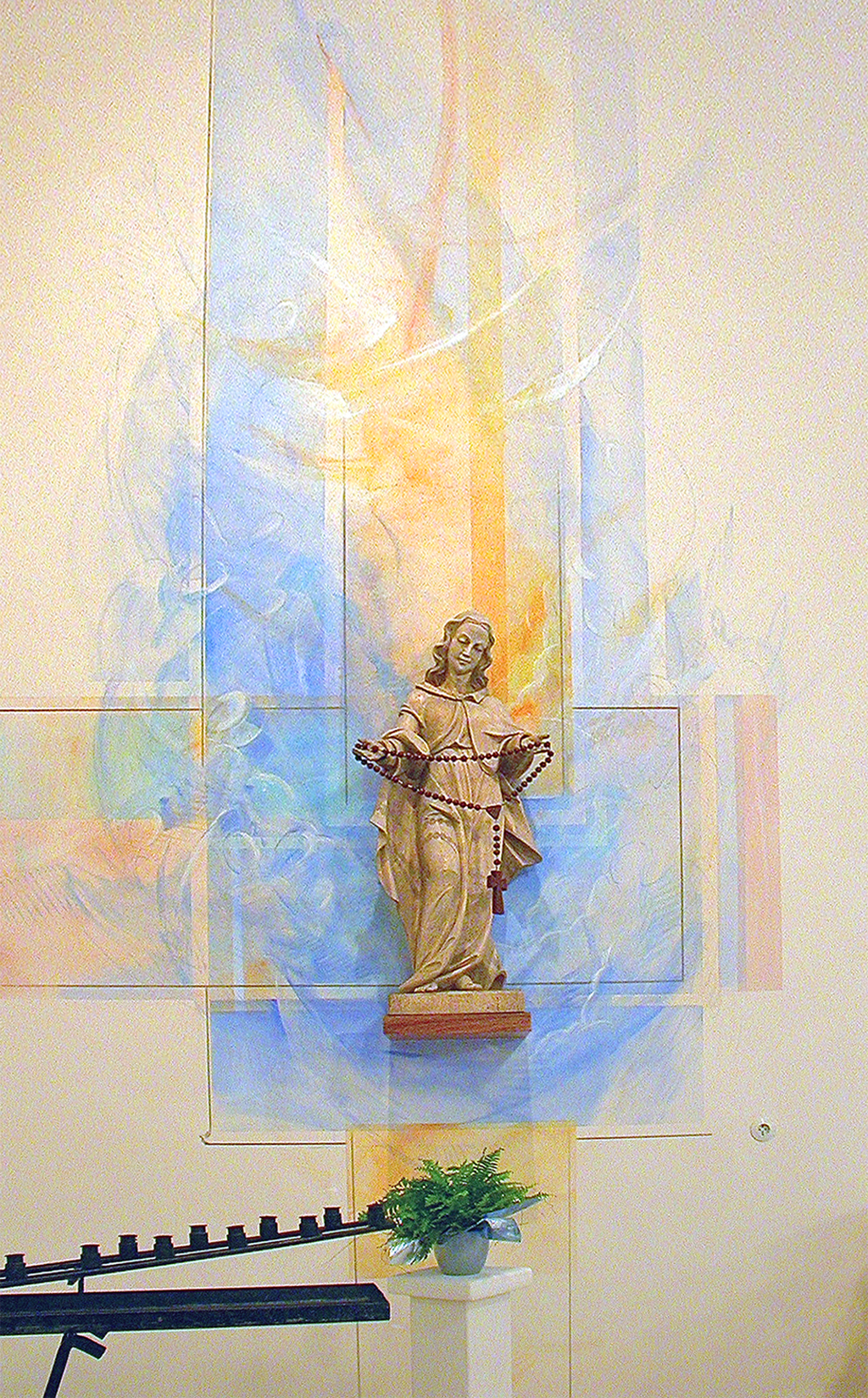Kath. Kirche Braunshausen, Wandmalerei 2004